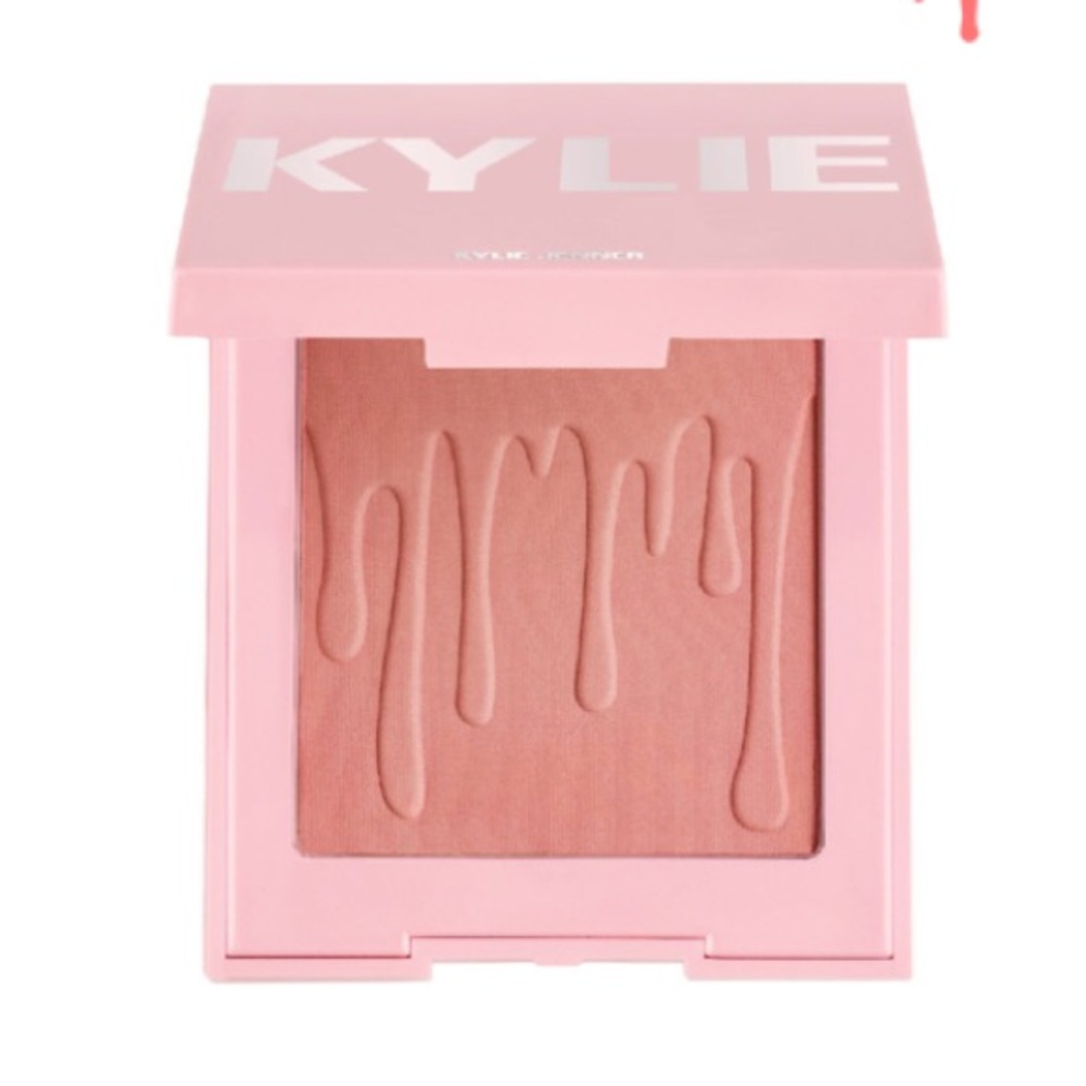 Kylie Cosmetics Blush in “Crush”
